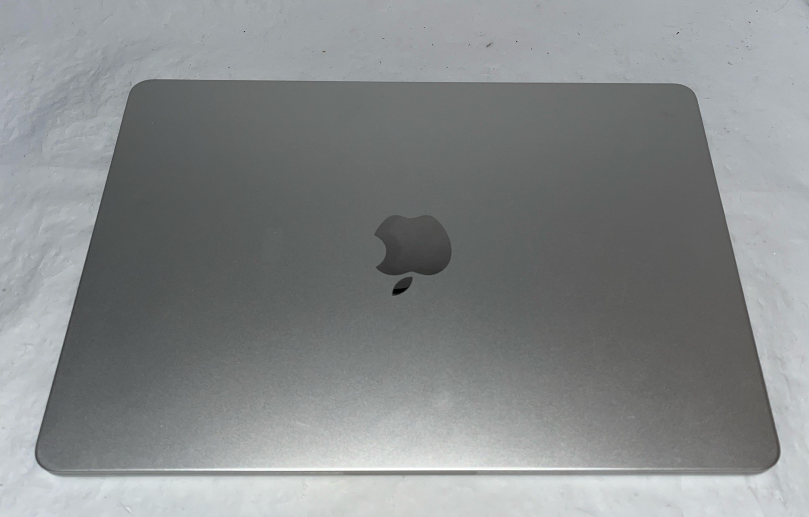 Apple A2681 MacBook Air Mid 2022 M2 8 Core@3.49GHz, 8GB DDR5, 250GB M2, Tahoe