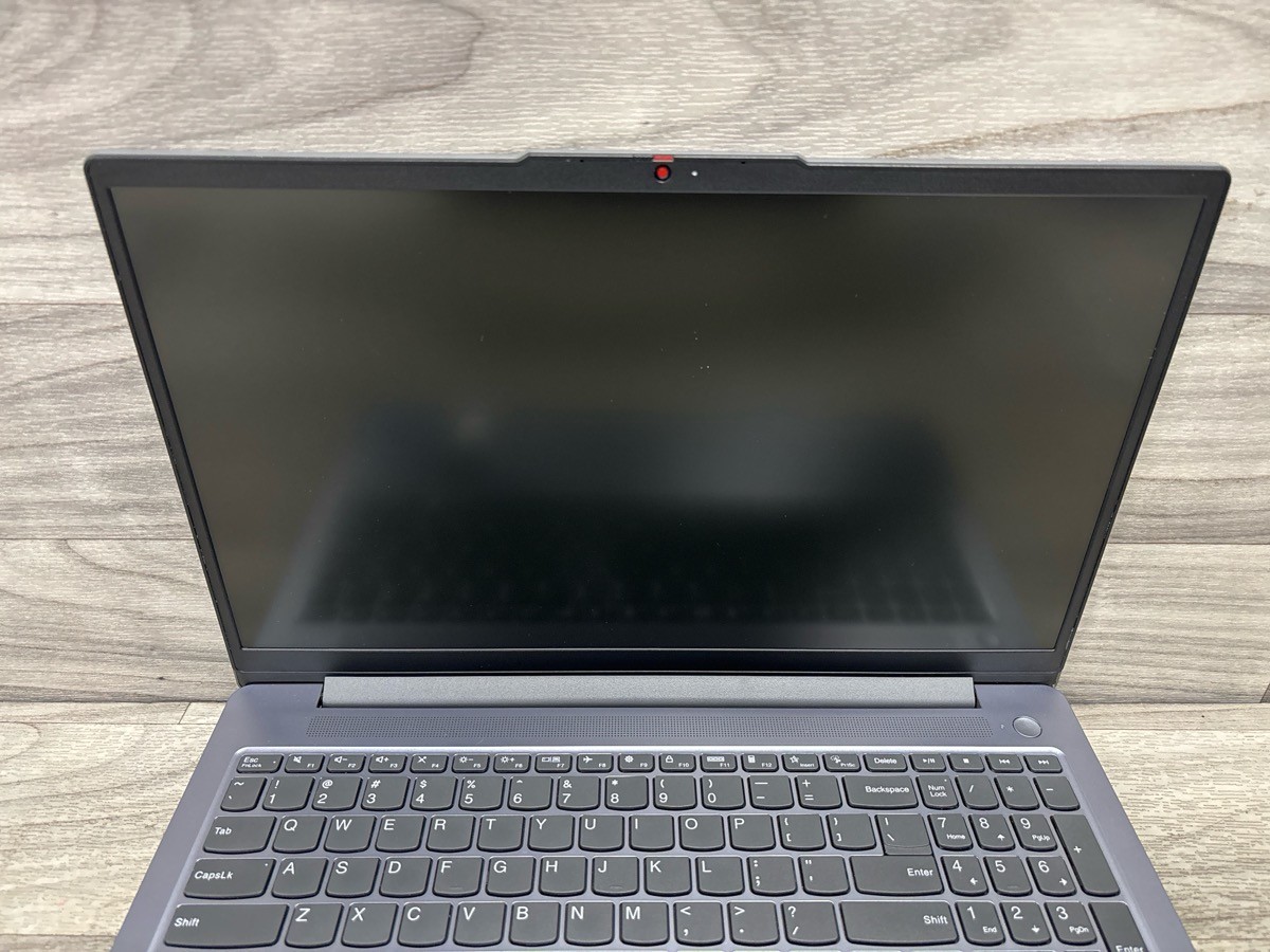 Lenovo IdeaPad 3i 15″ i3-N305 8GB RAM 256GB SSD Laptop (A1D032021)