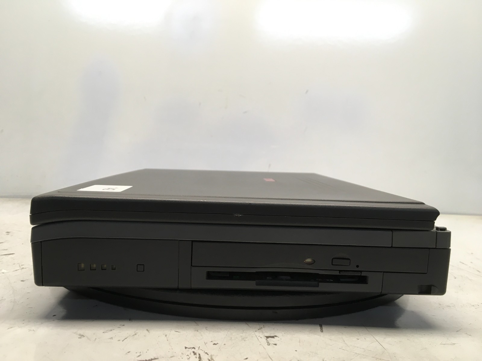Digital HiNote VP TS30H Intel Pentium 233MHz 15 MB NO HDD