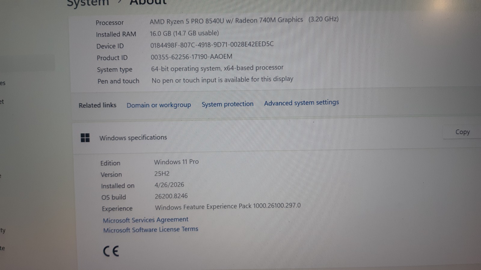 Lenovo ThinkPad T14 Gen5 / Ryzen 5 Pro 8540U / 16GB / 512G *June 2029.*