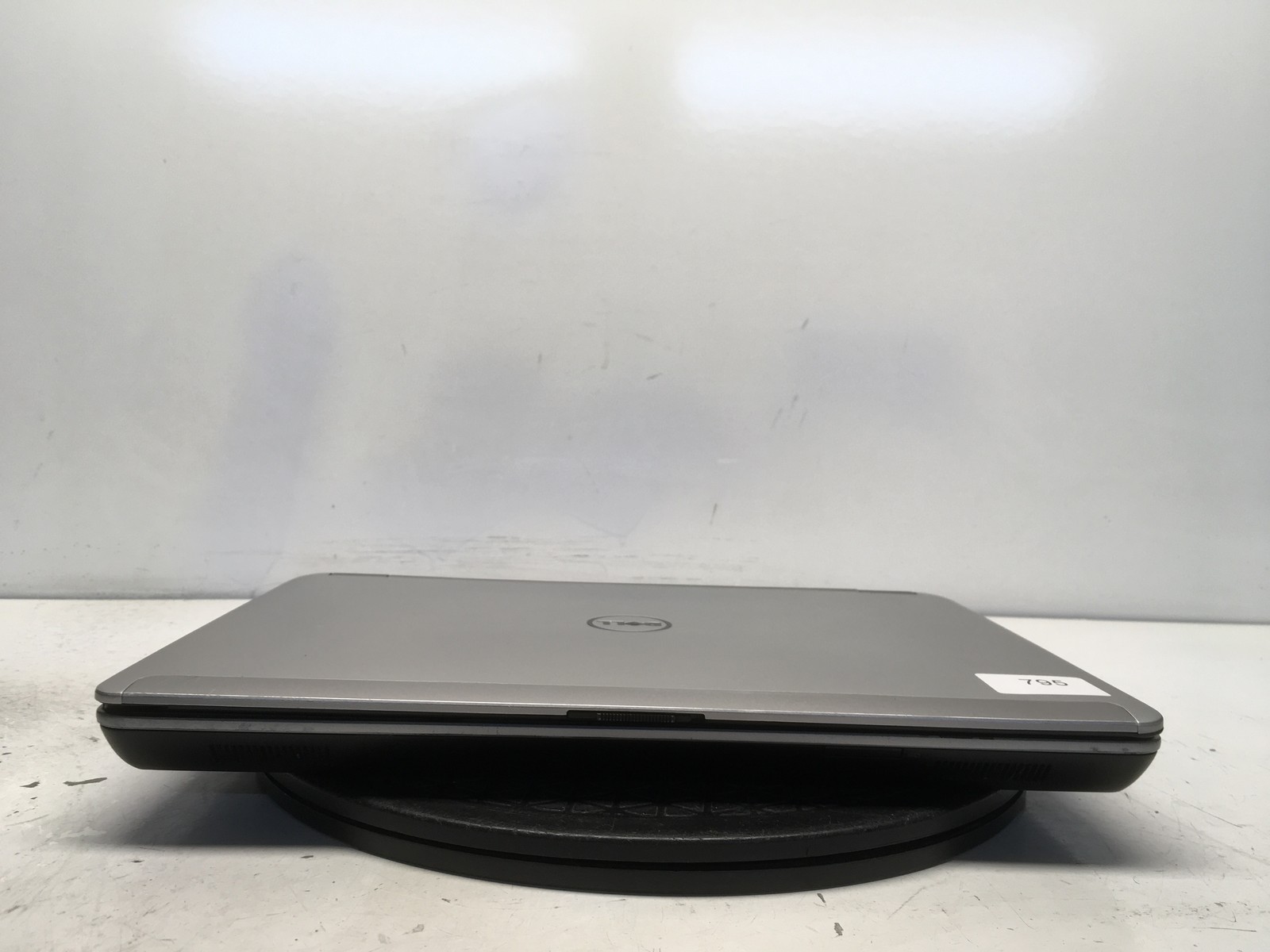 Dell Latitude E6440 Intel i5 4th gen No RAM NO HDD No Batt