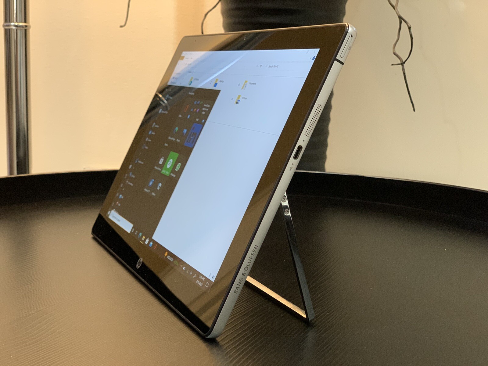 HP Spectre X2 Touch| Intel Core m7-6Y75| @1.2GHz| 256GB SSD|8GB| Win10Pro