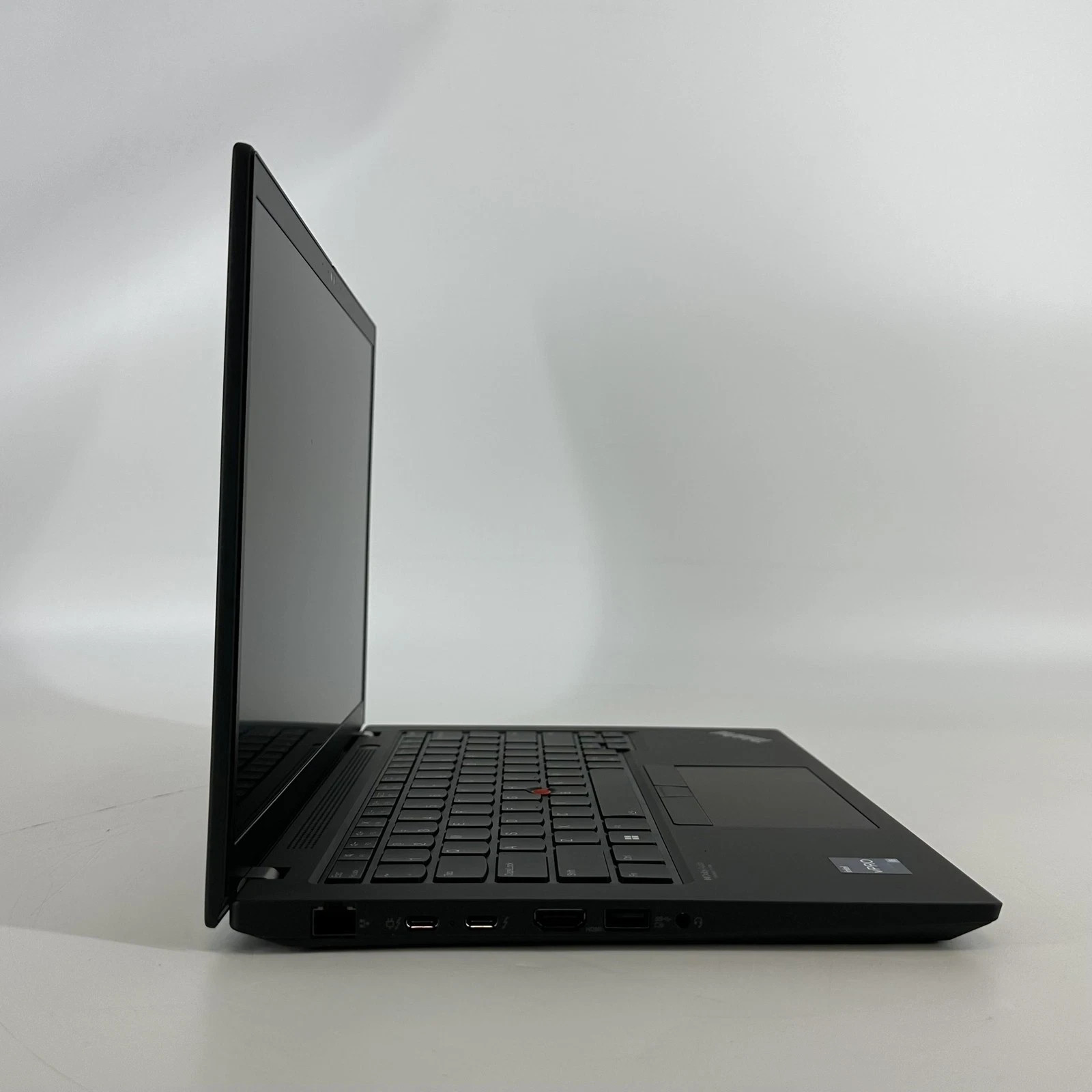 Lenovo ThinkPad P14s Gen 3 14″ FHD i5-1240P 16GB 256GB SSD NVIDIA T550 Win11 Pro