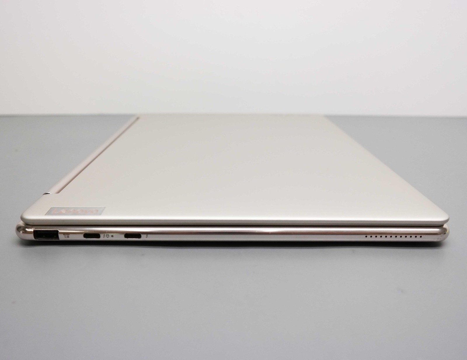 Lenovo Yoga 9i 2-in-1 14″ Intel Core i7-1360P 16GB 512GB SSD