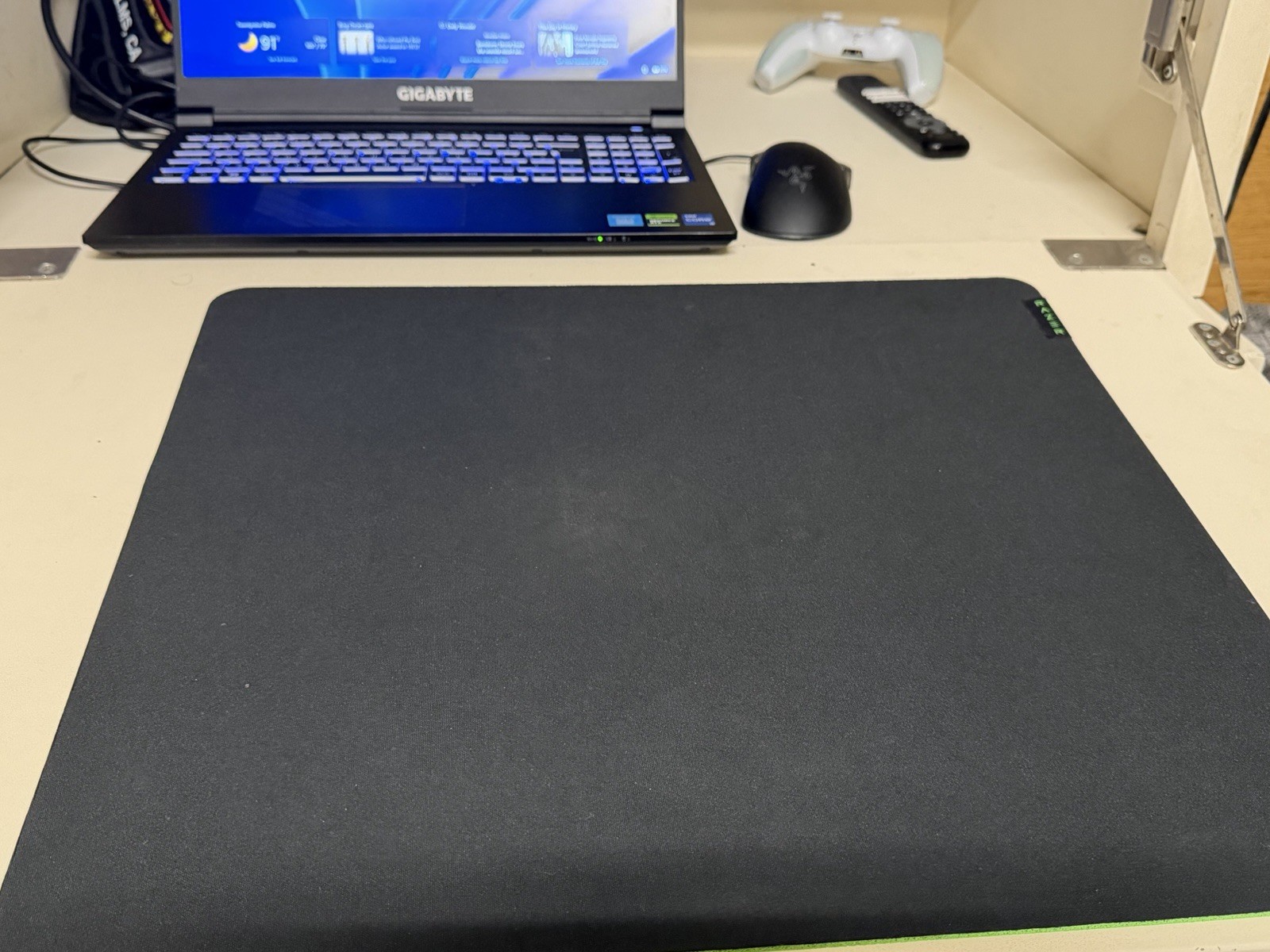 Razer Gaming Large/XL Non-Slip Computer Desk Mat Mouse Pad Black/Green