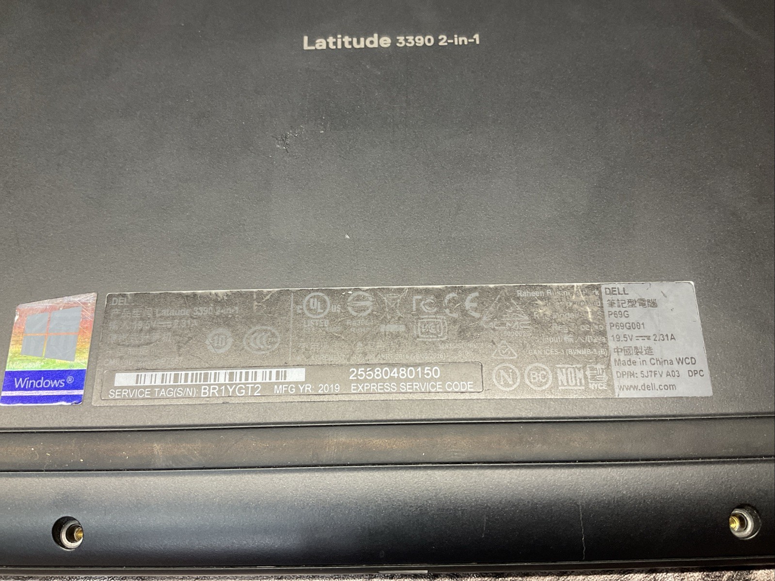 Latitude 3390 2-in-1 / i5 8th / No RAM Laptop Notebook PC / C20