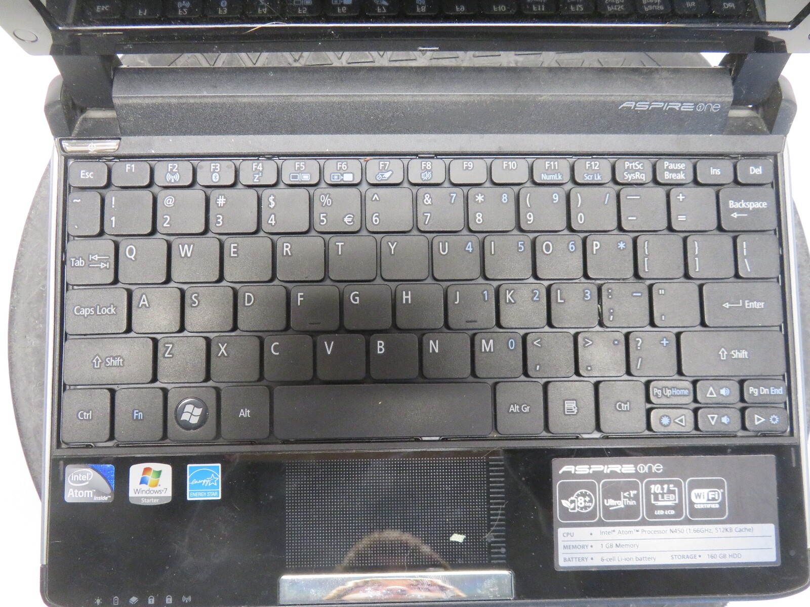 Acer Aspire One Intel Atom N450 1.66GHz 1 GB NO HDD No Batt