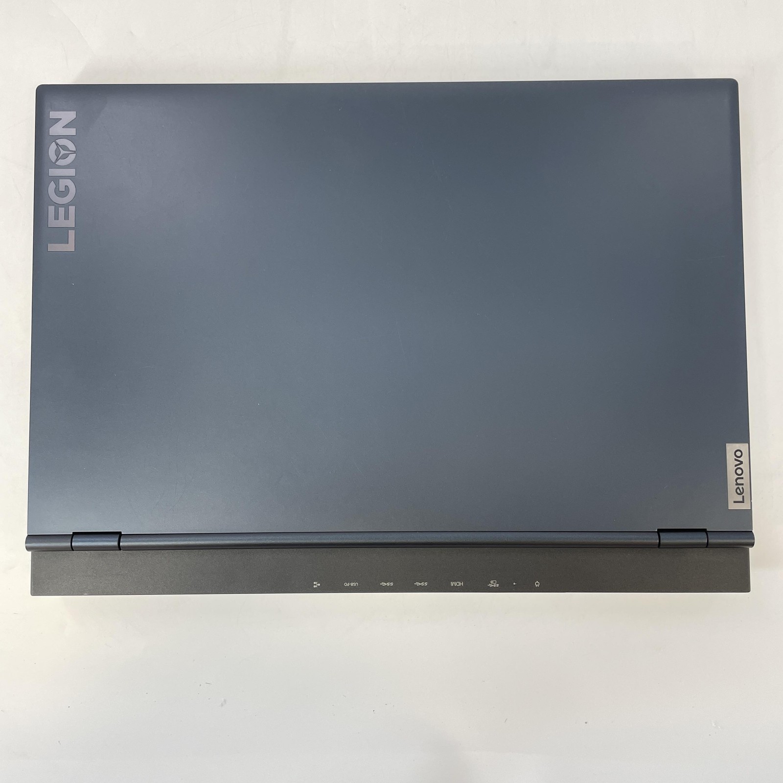 Lenovo Legion 5 17.3 FHD 3.3 GHz Ryzen 5 5600H 8GB 256GB/500GB GTX 1650 Good