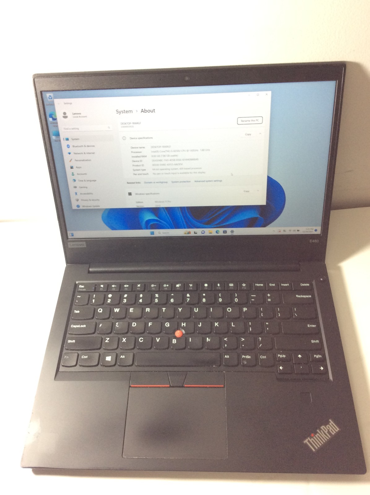 Lenovo ThinkPad E480 14″ FHD Laptop (20KN) i5-8250U 1.60GHz 256GB SSD 8GB WIN 11