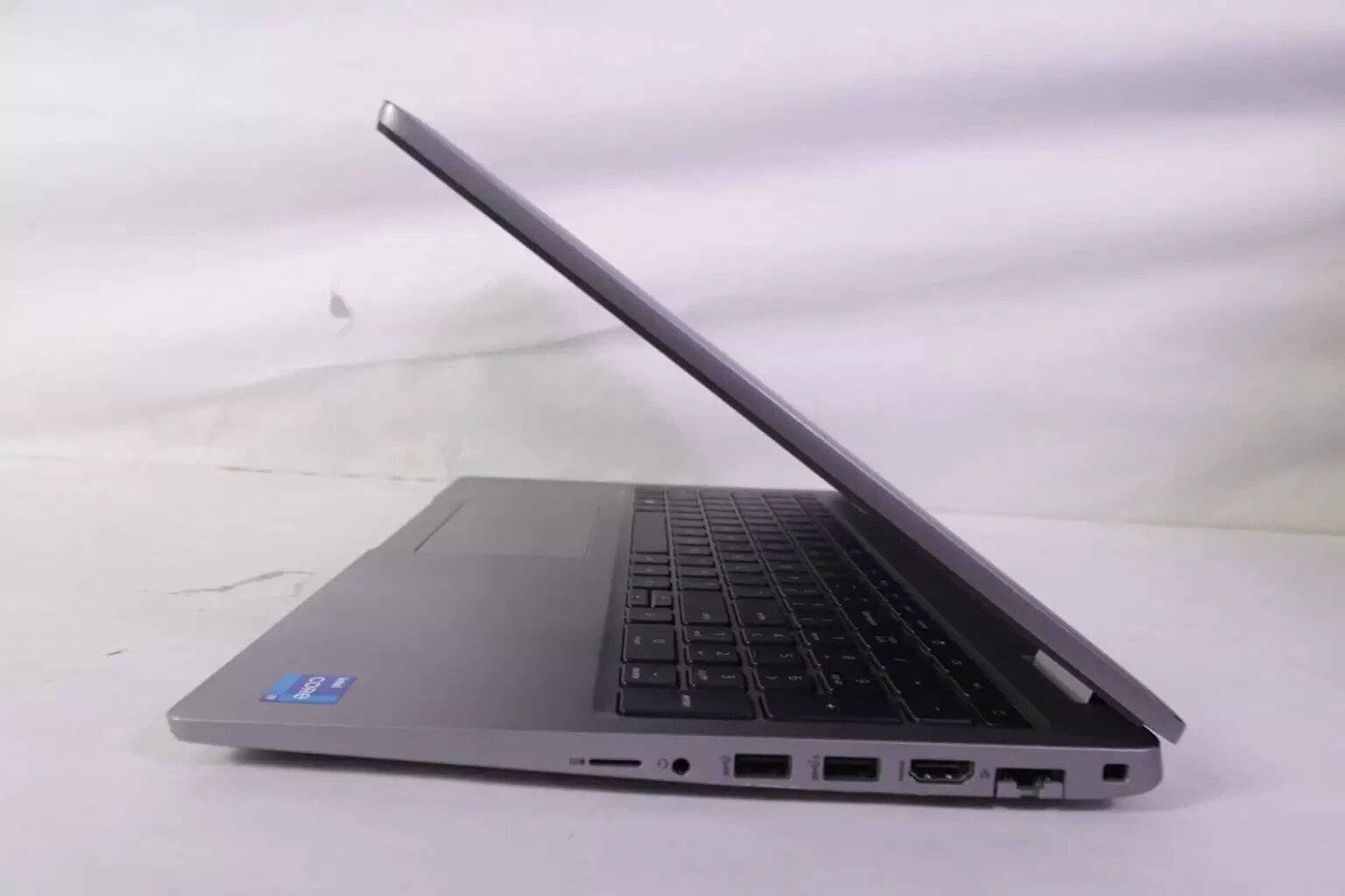 Dell Precision 3570 15.6″ i5-12th Gen 16GB RAM 512GB SSD NVIDIA GPU Win 11 Pro