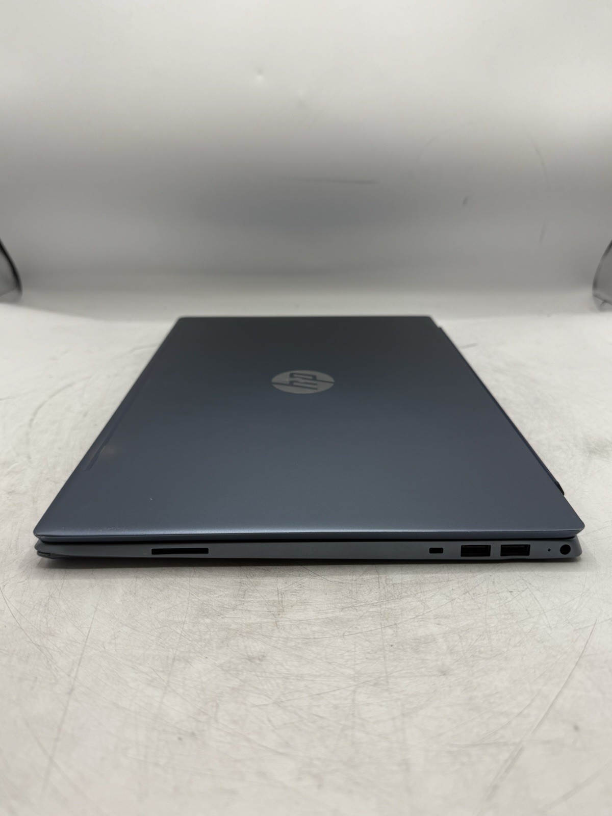 HP Pavilion 15-CS3073CL 15.6″ FHD Touch I7-1065G7 4GB RAM MX250 READ