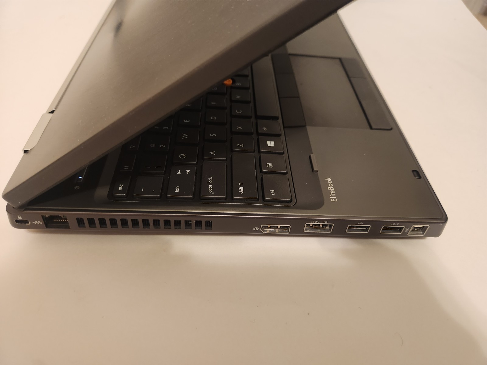 HP EliteBook 8570w 2.70 GHz 256 GB SSD 16 GB RAM Windows 10 Pro