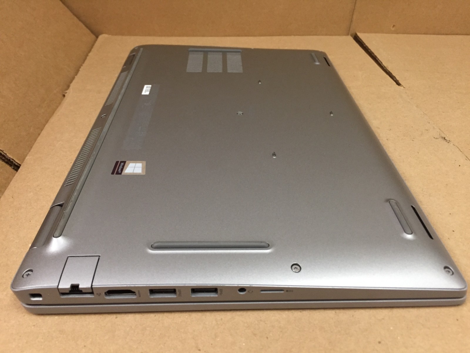 Dell Precision 3560 15.6″ FHD Laptop i5-1135G7 8GB RAM 256GB SSD Backlit w/ AC