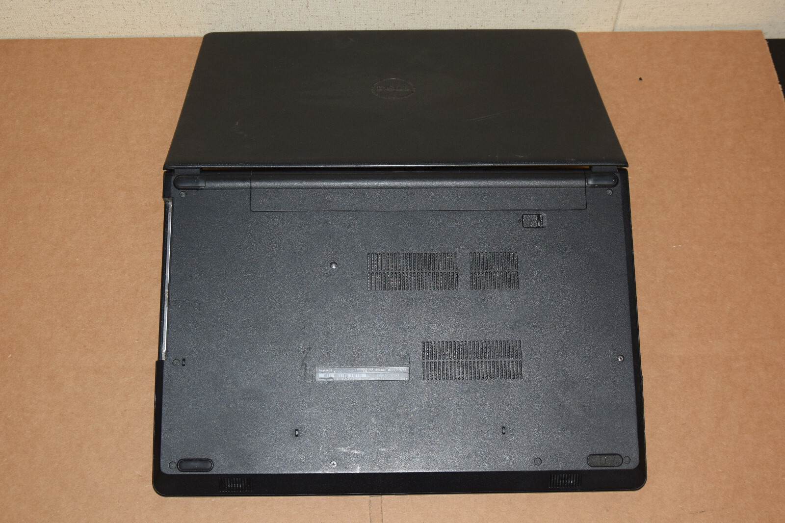 DEAD JUNK Dell Inspiron 15 3567 15.6″ Laptop Incomplete AS IS Parts Repair