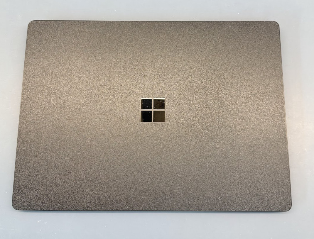 Microsoft Surface Laptop 4 13″ INTEL CORE i5-1145G7 256GB SSD 16GB RAM 11P READ