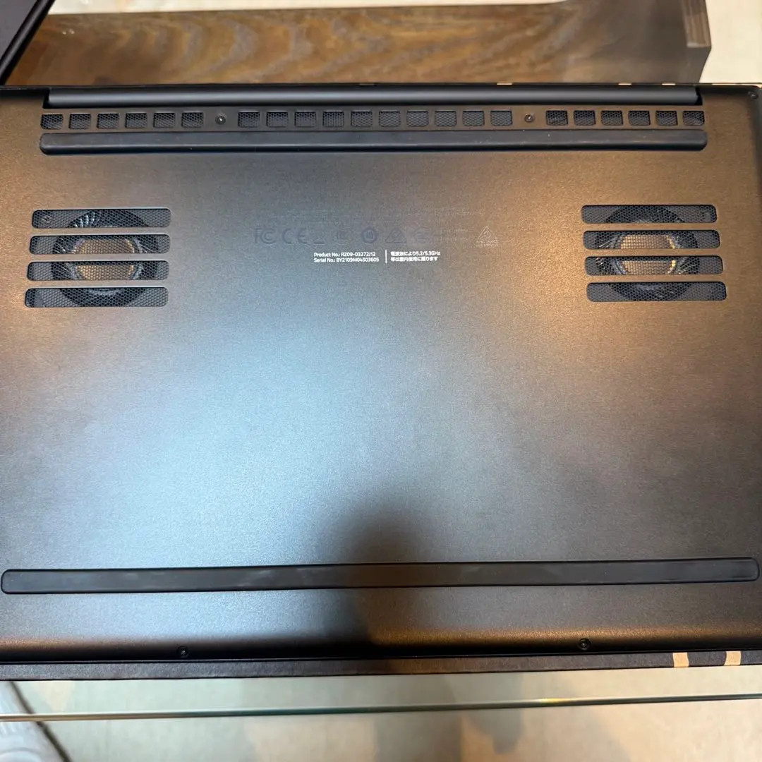 Razer Blade Stealth 13 Gaming Laptop i7-1165G7 GTX1650Ti 16GB SSD512GB 120Hz JP