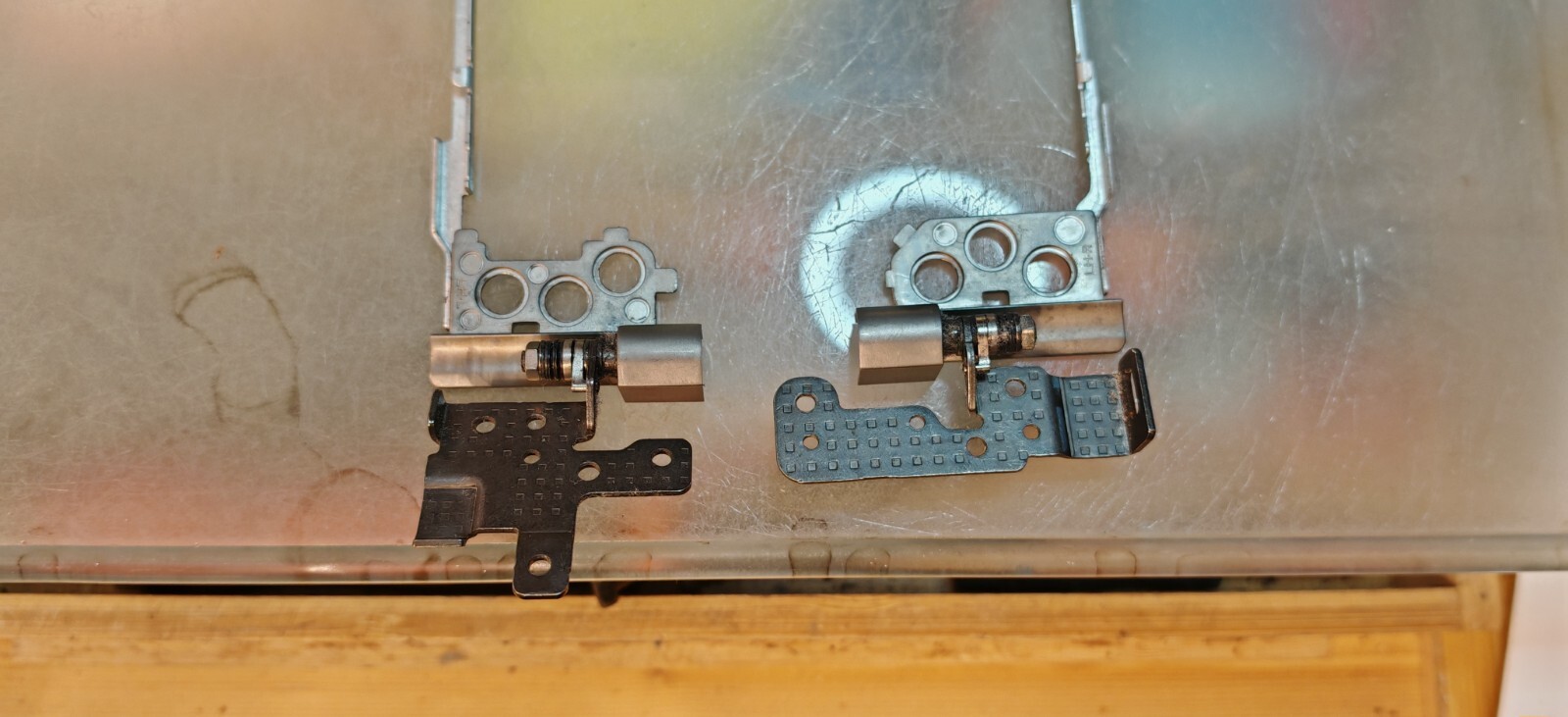LENOVO THINKPAD L480 HINGES HINGES