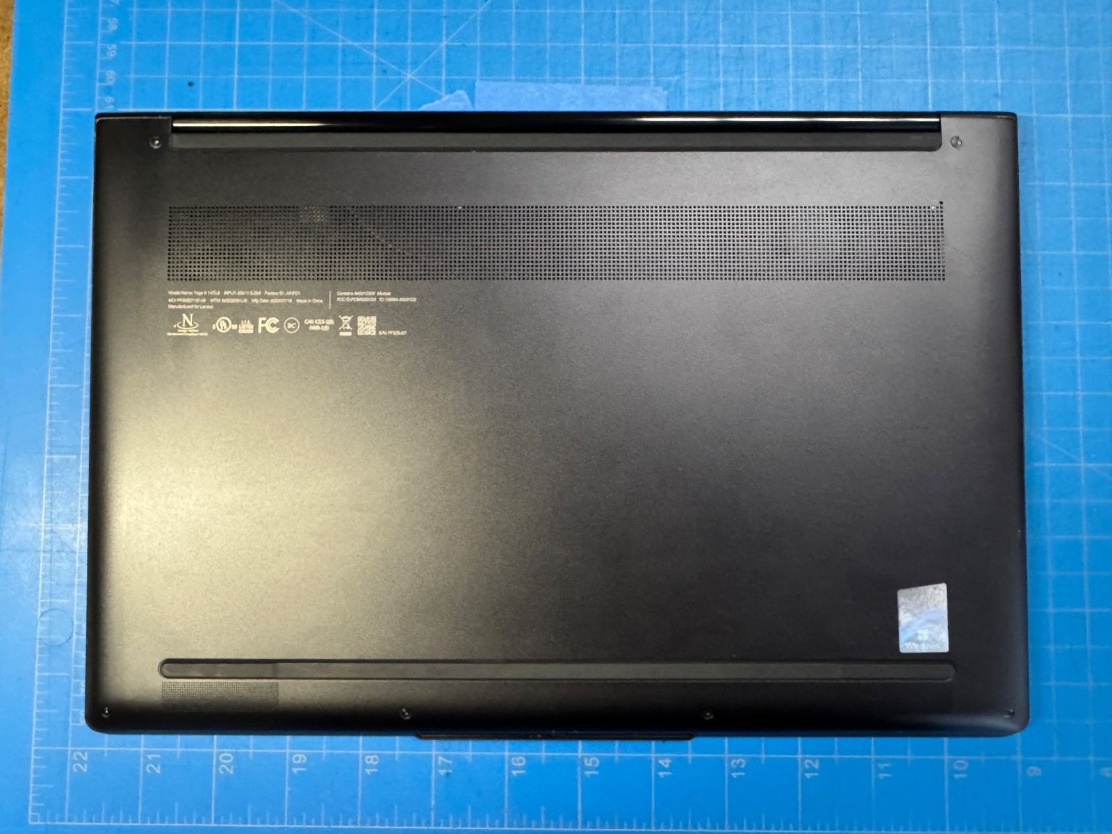 Lenovo Yoga 9i 14ITL5 Black Leather i7-1195G7 16GB 512GB 14″ 4K Touch 2-in-1