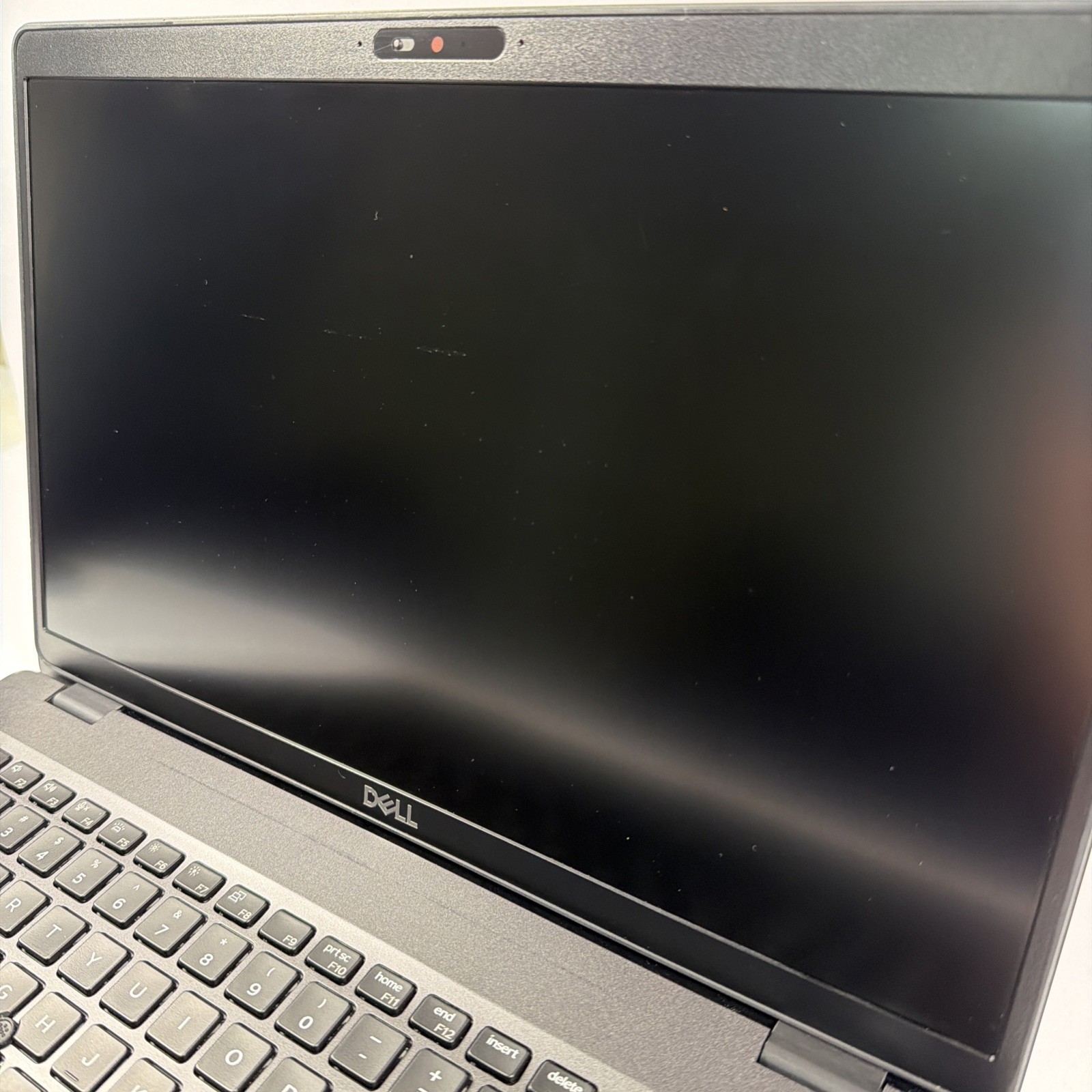 Dell Latitude 5500 15.6″ Intel Core i5-8365U 16GB RAM 256GB NVMe Win11Pro – READ