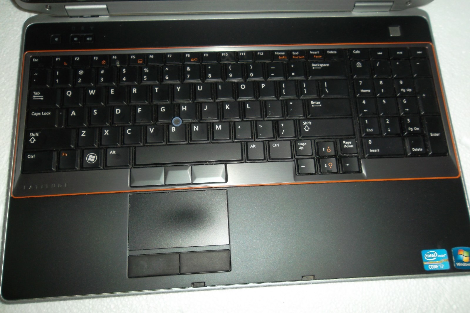 Dell E6520 Latitude 15.6″ Intel Core i7 2.80GHz 4GB DVDROM Wi-Fi 120GB BT WebCAM