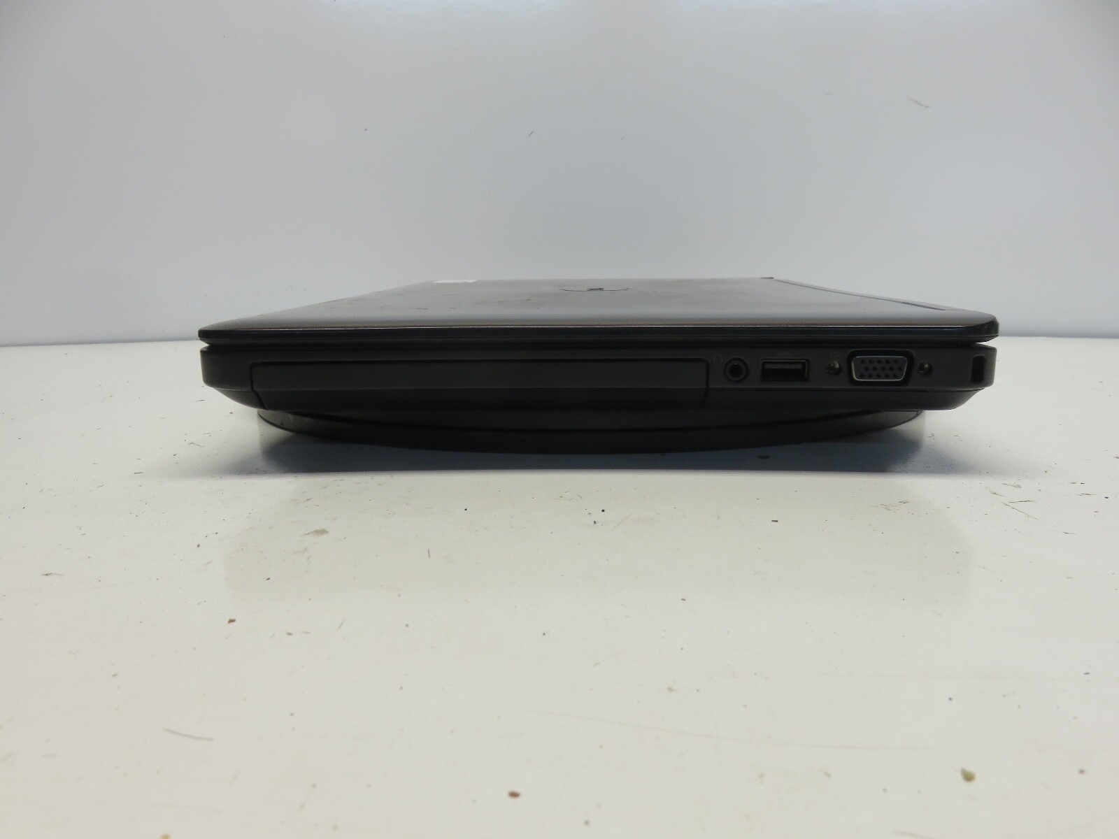 Dell Latitude E5440 Intel i5-4300U 1.9GHz 16384 MB NO HDD No Batt