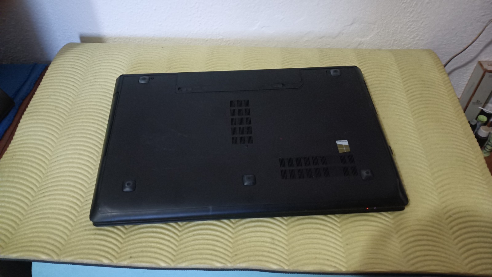 LENOVO G710 17.3″ 1600X900 8GB 256GB I5-4210M NVIDIA GT820M 1GB win11