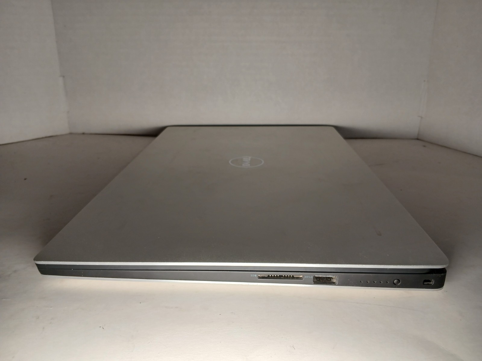 Dell Precision 5530 15.6″ Laptop E-2176M 16GB RAM 512GB SSD Win11 P2000 #97
