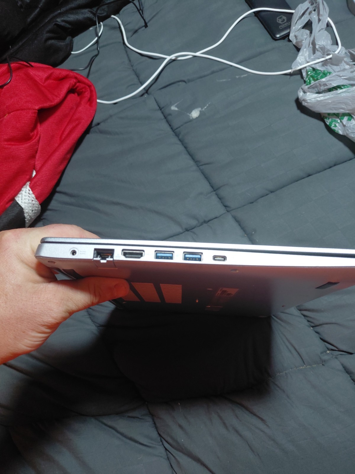 Acer Aspire 5 A515-46-R3UB 15.6″ AMD Ryzen 3 3350U 2.10GHz 12GB RAM 512GB SSD