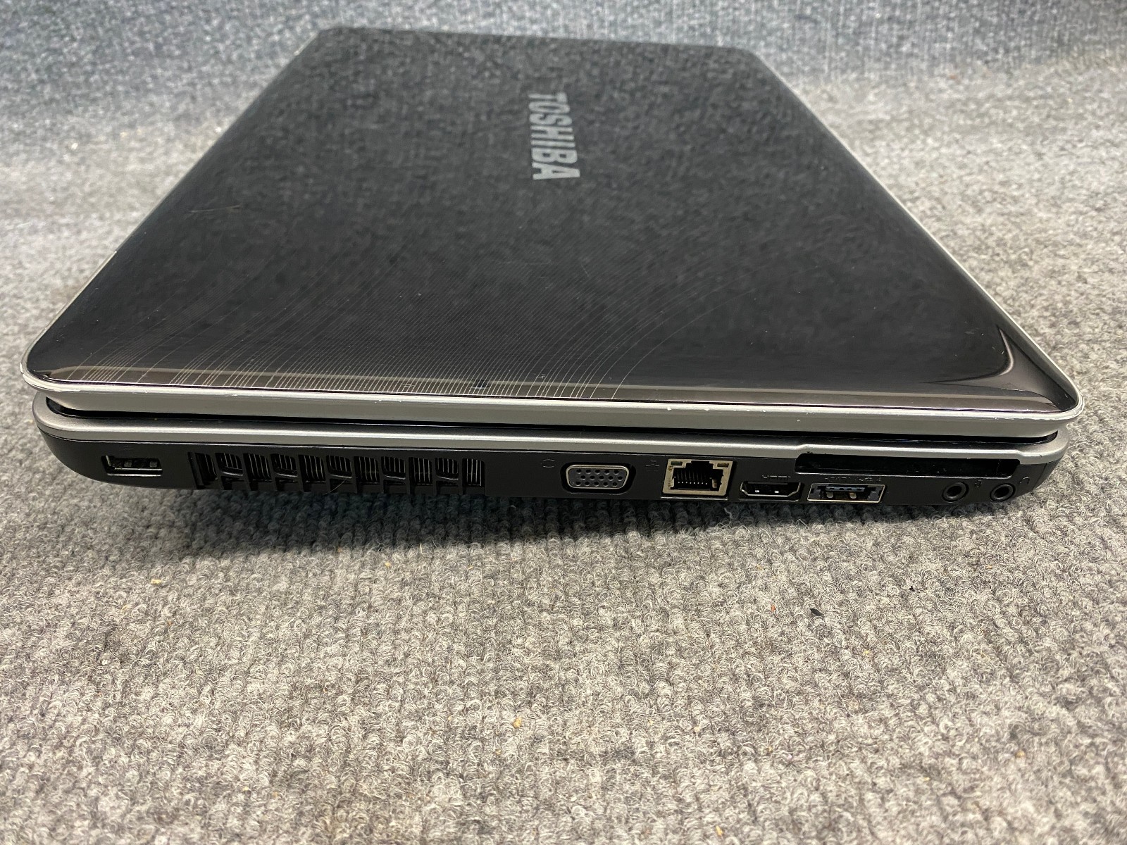Toshiba Satellite A505-S6005 Intel Core i3-330M 2.13GHz 4GB RAM 500GB HDD