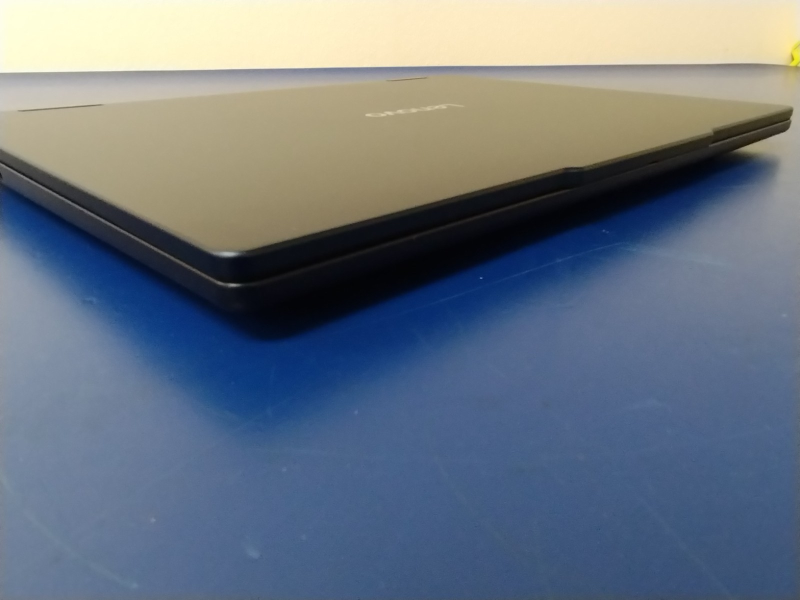 LENOVO IdeaPad 5 2-in-1 14AKP10, AMD Ryzen AI 7 350, 16 GB RAM, 1 TB NVMe SSD