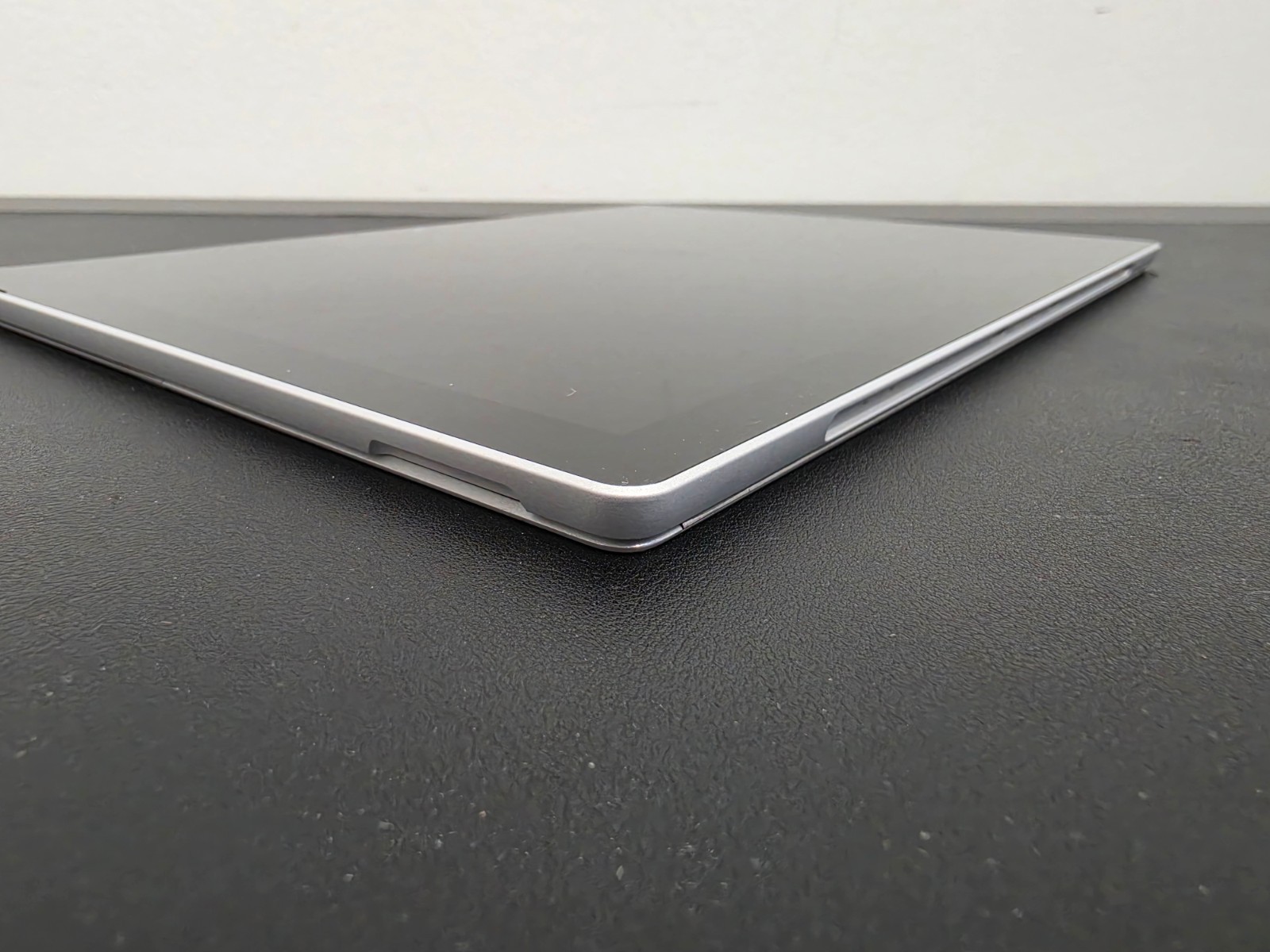 Microsoft Surface Pro 7+ i5-1135G7 16GB Ram 256GB SSD Win 11 Pro