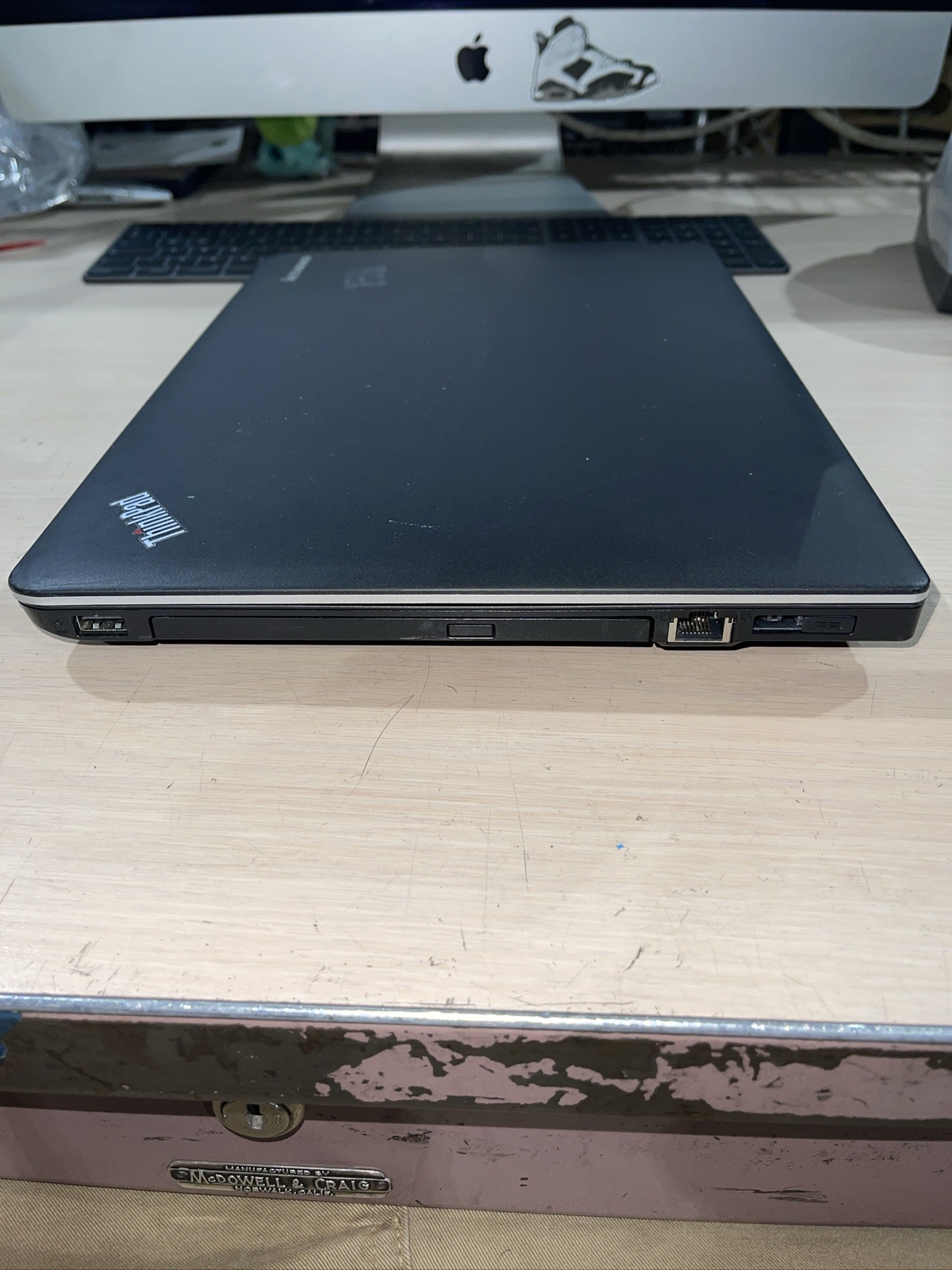 Lenovo ThinkPad E440 Intel Core i3 4gb RAM NO HD