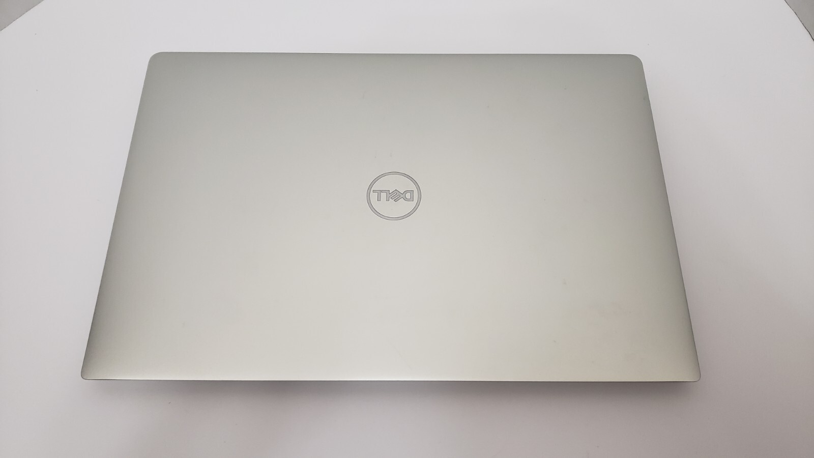 Dell XPS 13 7390 13.3″ 1TB SSD Intel Core i7-10710U 1.10Ghz Windows 11 pro