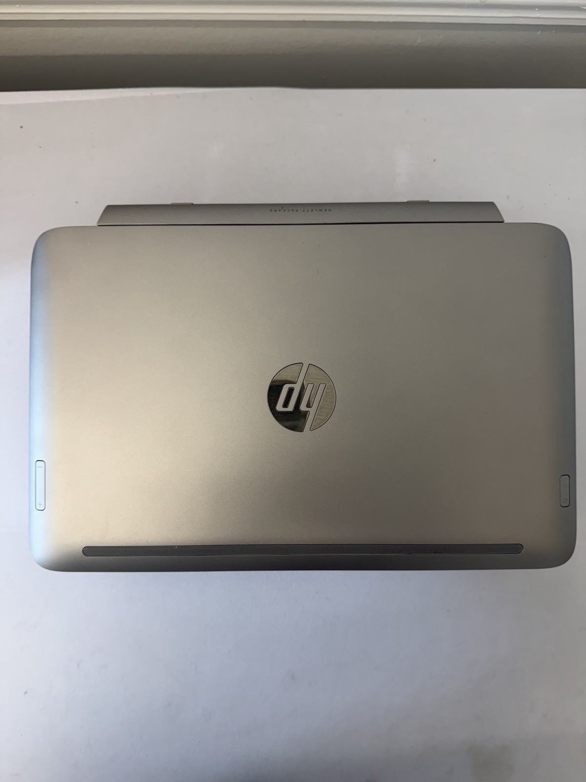 HP Split 13×2 Laptop – Intel i3-322qy – RAM 4GB – Read Des