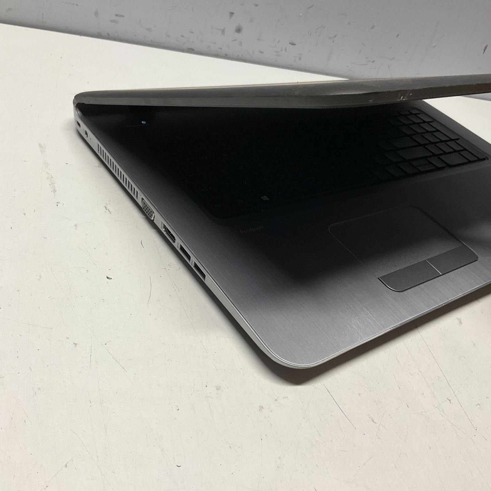 HP ProBook 470 G3 Laptop Intel Core i7-6500U @ 2.50 GHz 8GB 120GB SSD Win 10 Pro