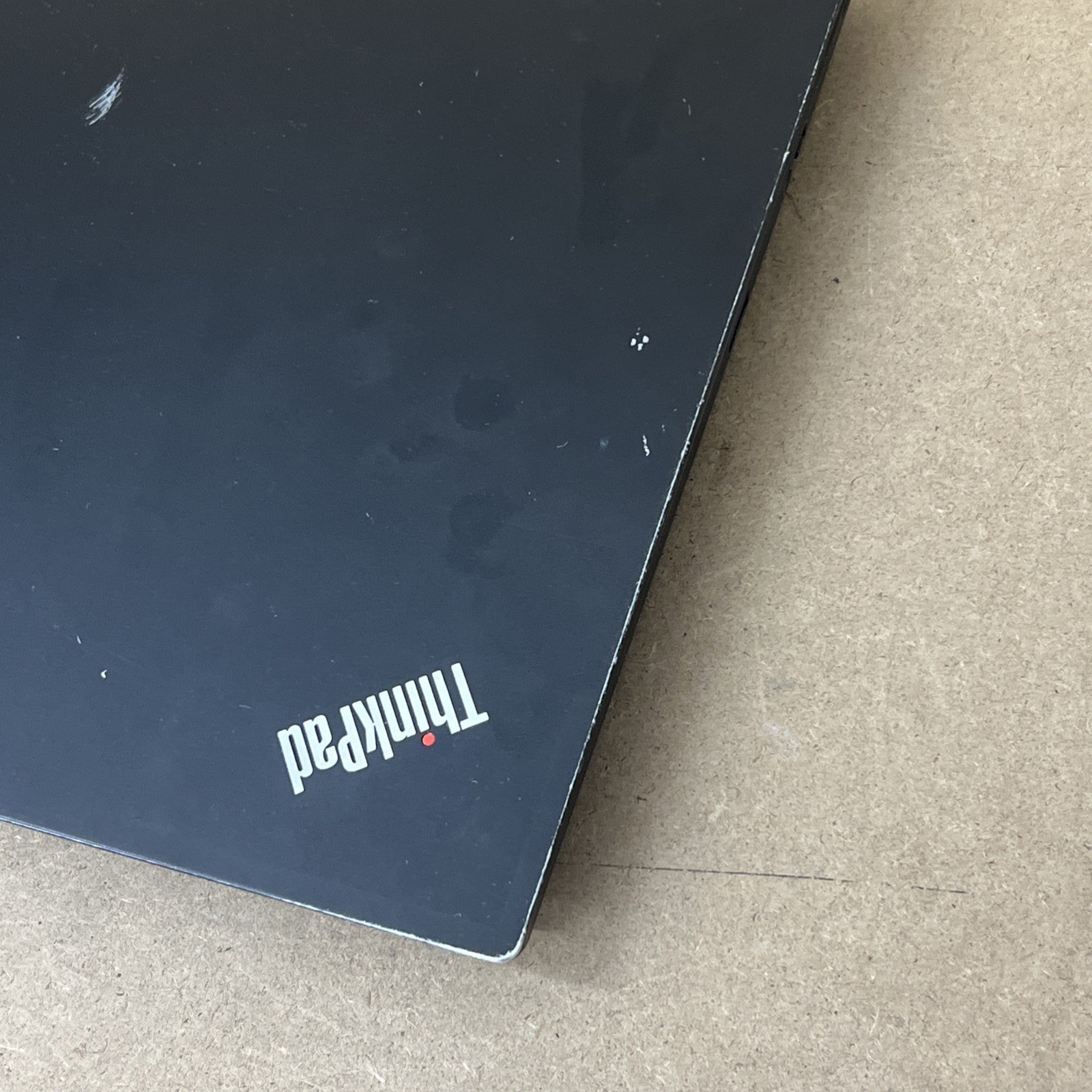 Lenovo ThinkPad E15 Gen 2 AMD Ryzen 5 4500U 8GB Ram – Fair *No SSD/OS, Low Batt*