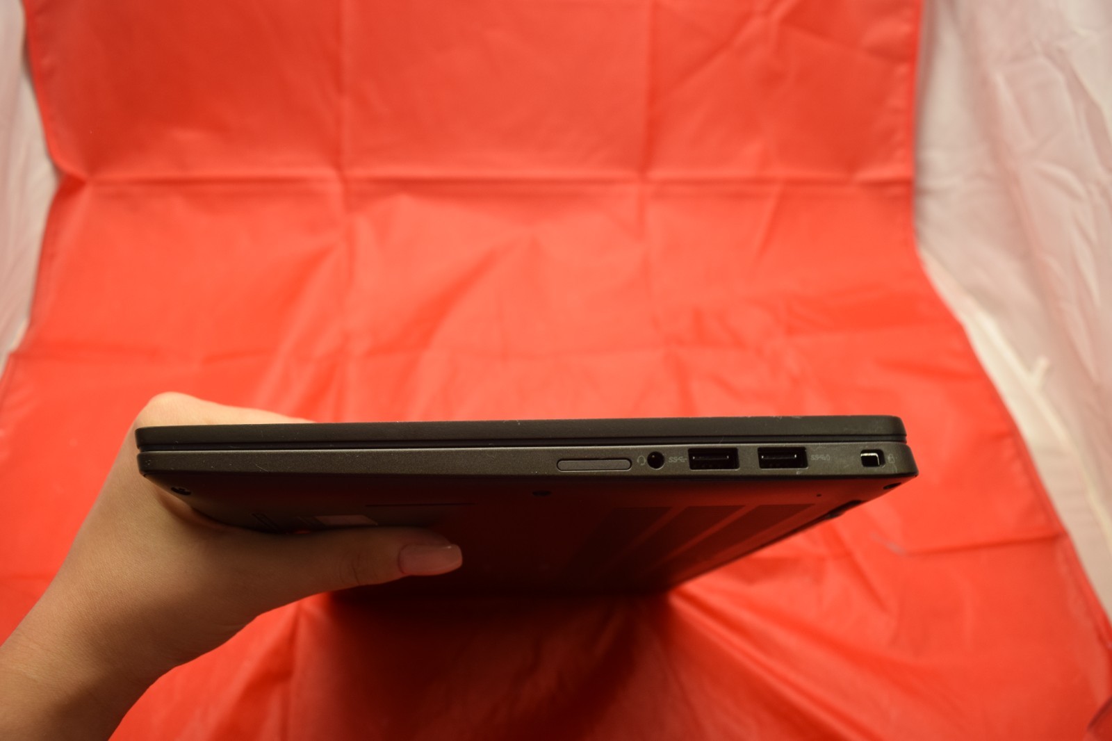 14″Dell Latitude 7410 i7-10610U 1.80GHz RAM 16GB NVMe 256GB/Charger inc