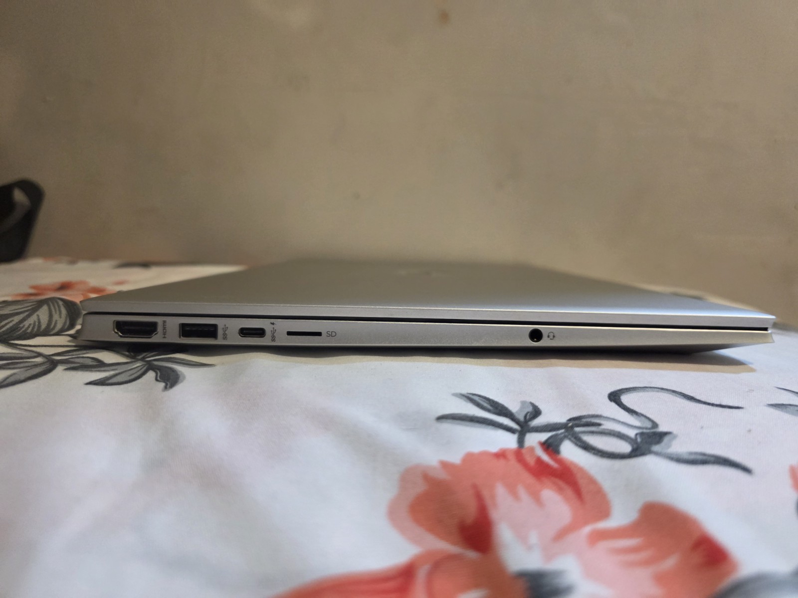 HP Pavilion 15-eg0xxx 15.6″ (Intel Core i7-1165G7, 8GB RAM) Laptop 2.80 Ghz