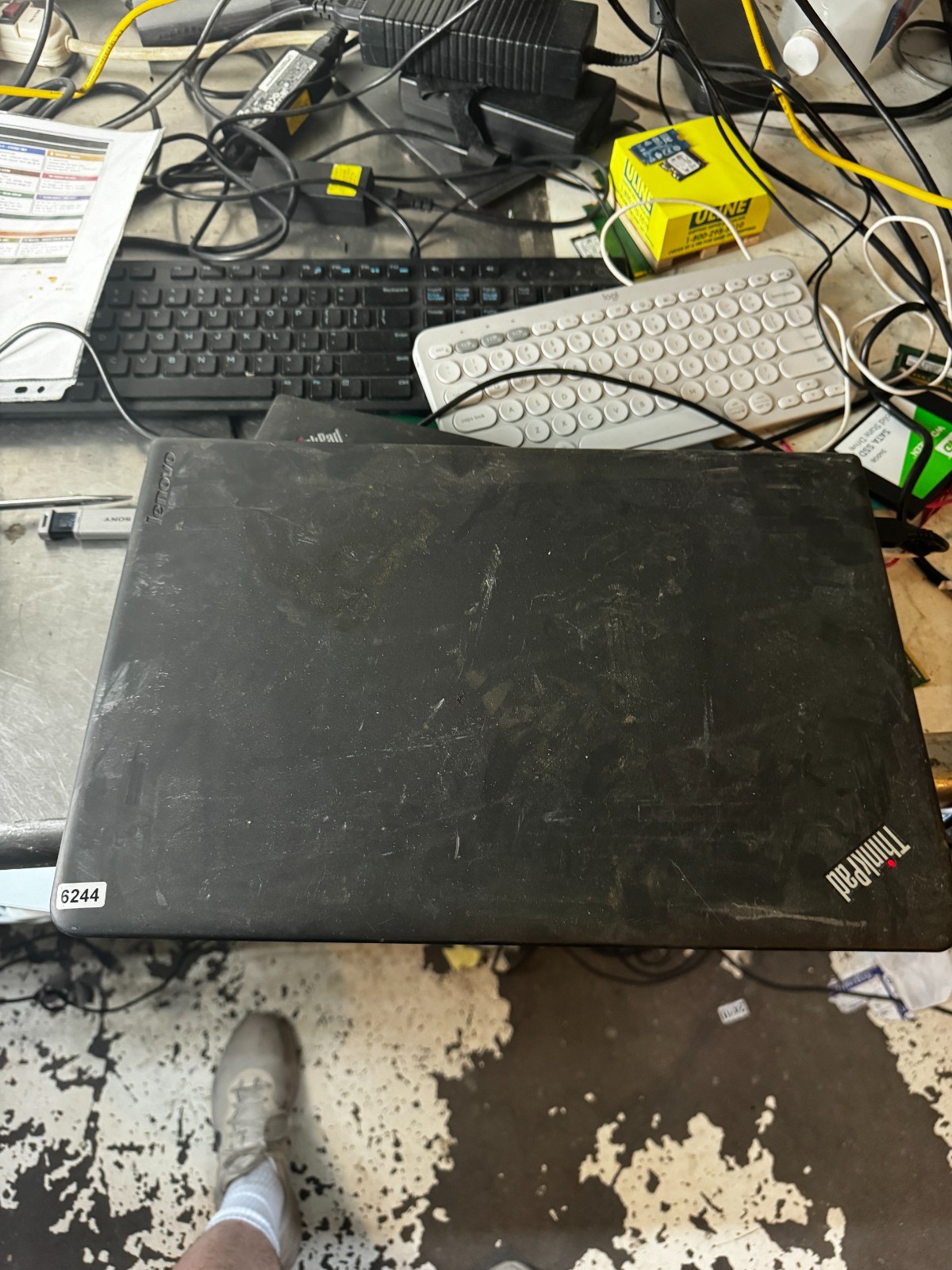 Lenovo ThinkPad E560 Intel i5 Laptop for Parts/Repair #6244