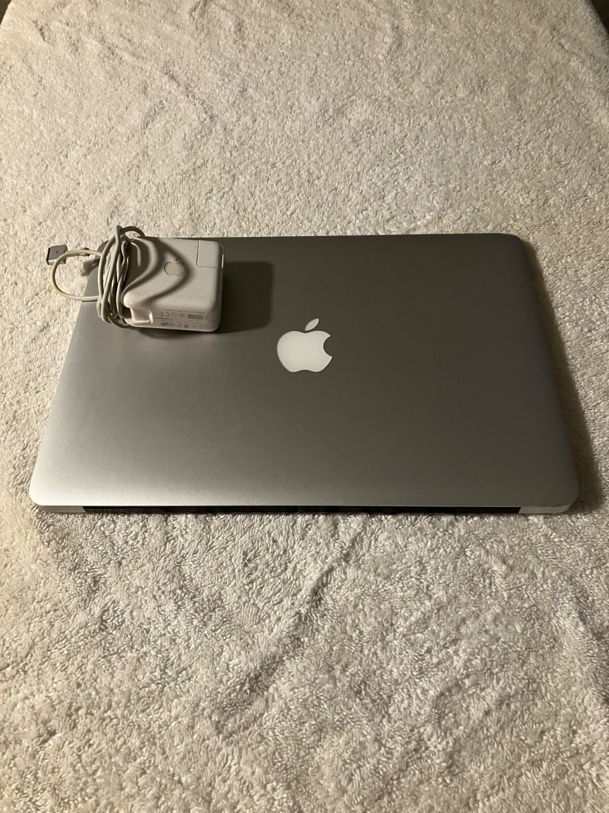 Apple MacBook Pro 13″ A1278 Intel Core i5 2.5Ghz 8GB RAM 500GB SSD New Battery