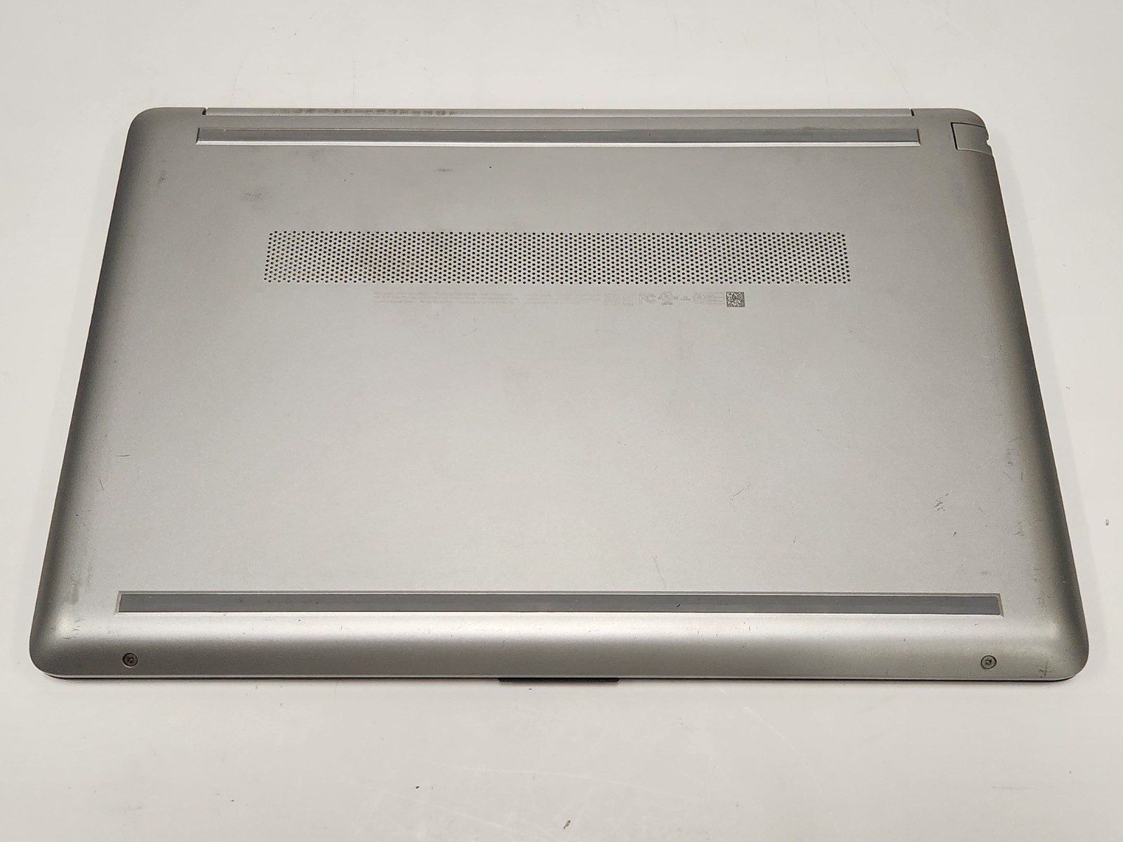 HP Laptop 15-dw3015cl Intel Core i5-1135G7 2.40Ghz 8GB RAM 256GB SSD W11P