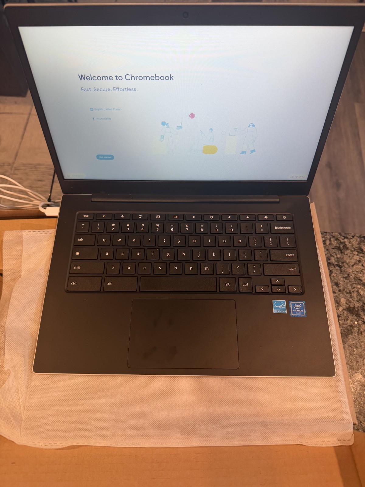 Samsung Galaxy Chromebook Go 14″ Celeron N4500 4GB RAM 32GB SSD Verizon LTE READ