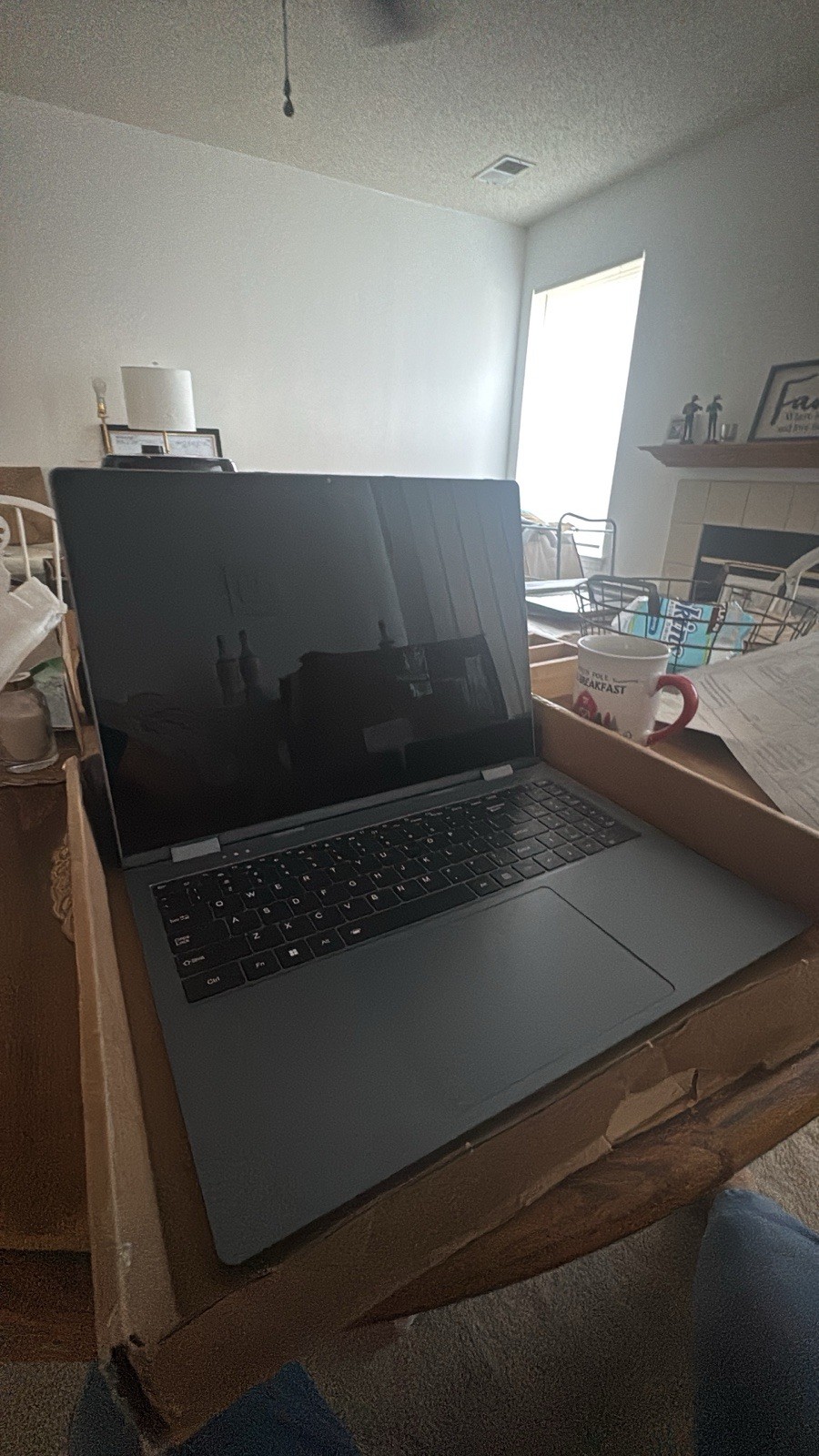 Jumper 16-inch 2-in-1 Touchscreen Laptop | 16GB RAM | 640GB Storage | No Charge