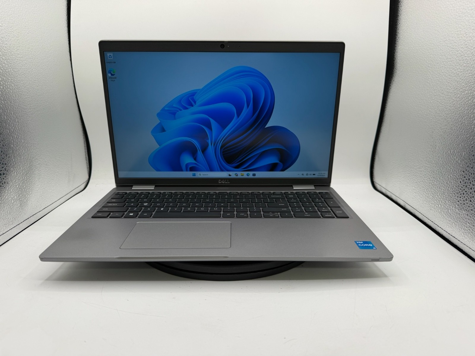 Dell Latitude 5520-i5-1145G7@2.40GHz 8GB DDR4 Ram 256GB NVME SSD W11P *REPAIR*