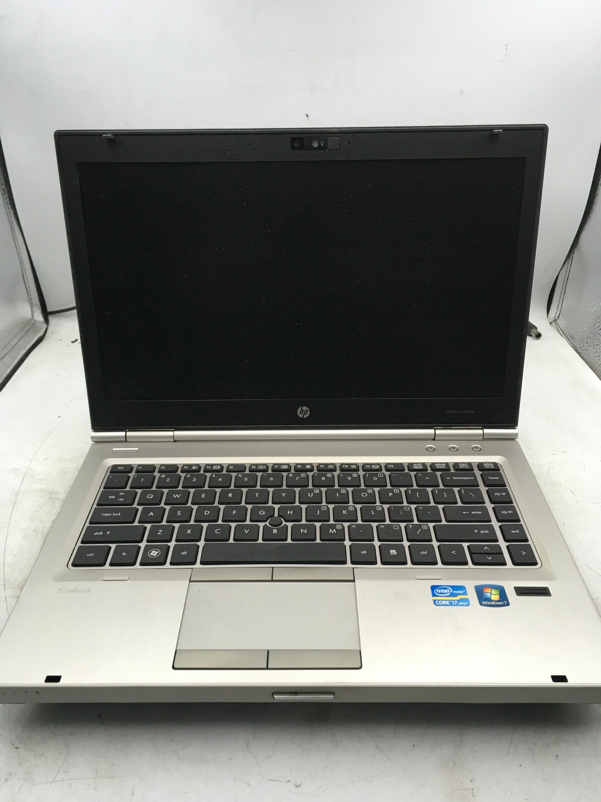 HP ELITEBOOK 8460P – FOR PARTS/NO POWER – INTEL I7-2620M – NO RAM – READ DESC-BB