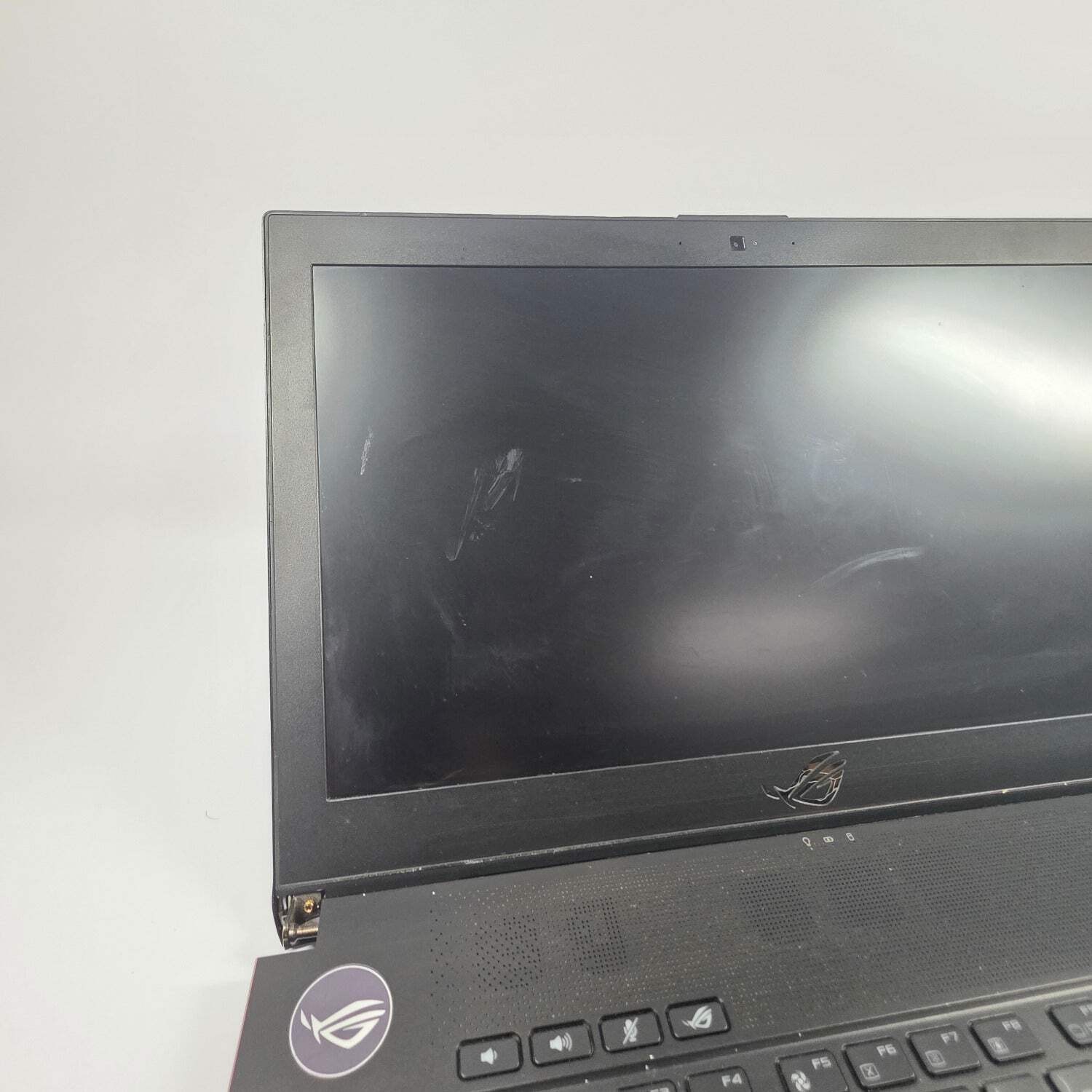 Broken ASUS ROG GU501GM GU501G 15.6″ i7-8750H 2.2GHz 16GB RAM 128GB Hybrid