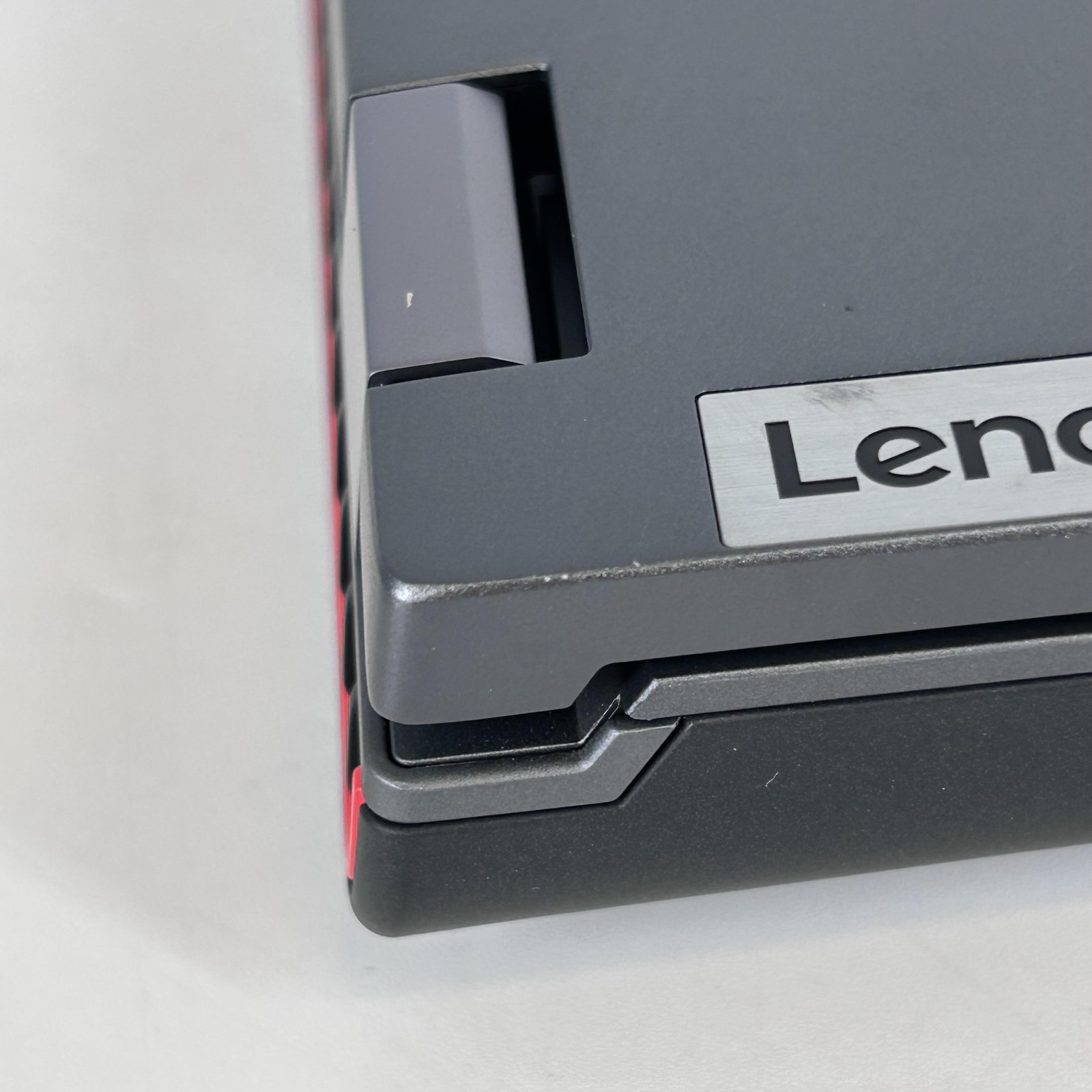 Lenovo ThinkPad P16 Gen 2 2K 2.1 GHz i7-13700HX 16GB 512GB SSD NVIDIA RTX A1000