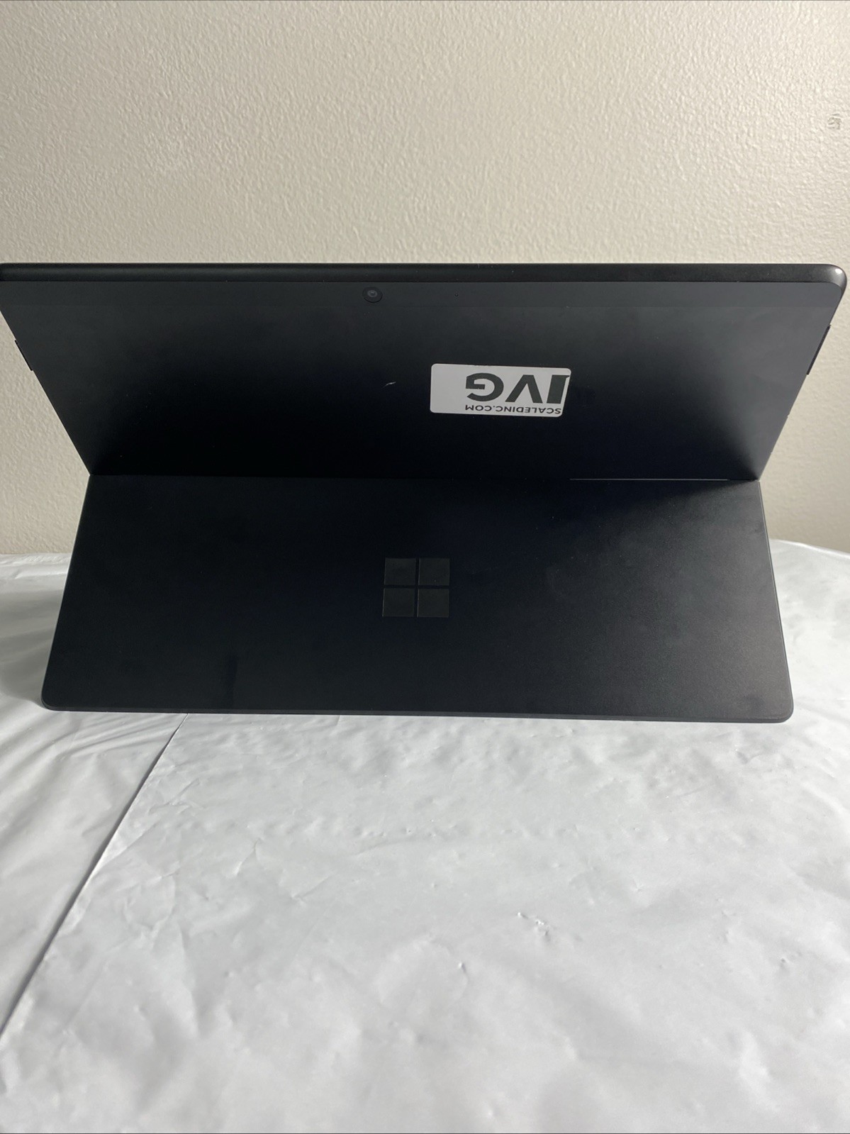 Microsoft Surface Pro X 1876 13″ SQ1 8GB RAM 128GB SSD – No Box – No Cable