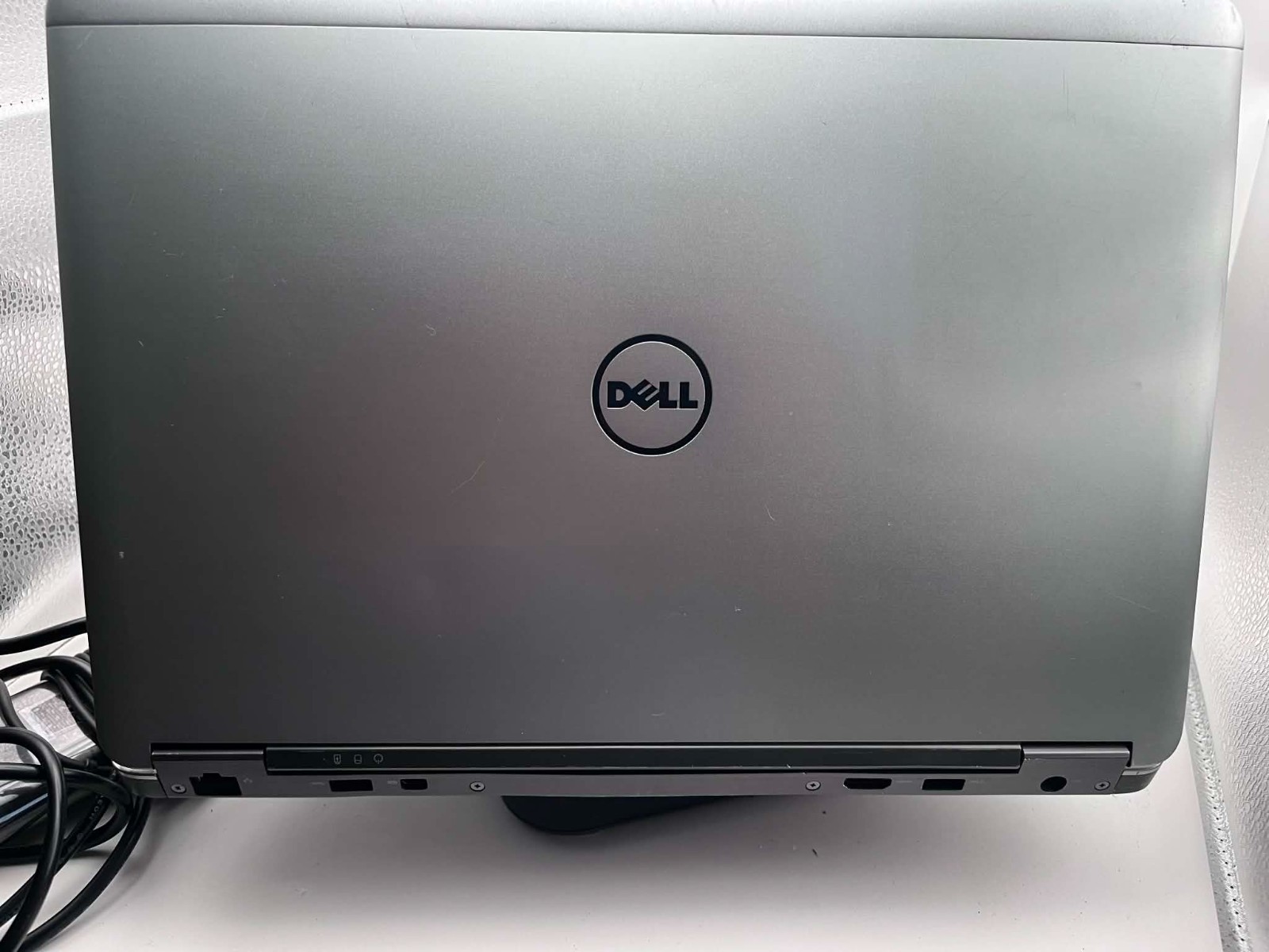 Dell Latitude | Linux Mint | i5-4300U| 8GB| 500GB | Backlit Keys | 1 YR WARRANTY