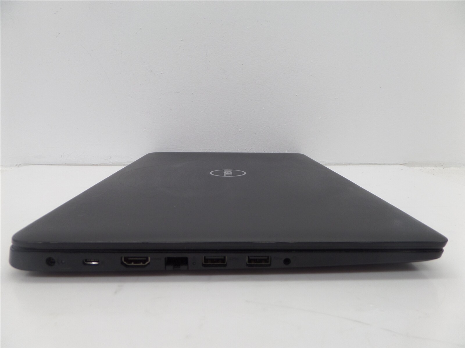 Dell Latitude 3500 15.6in Intel I5-8265U 1.60GHz 8GB RAM 256GB SSD Windows 11